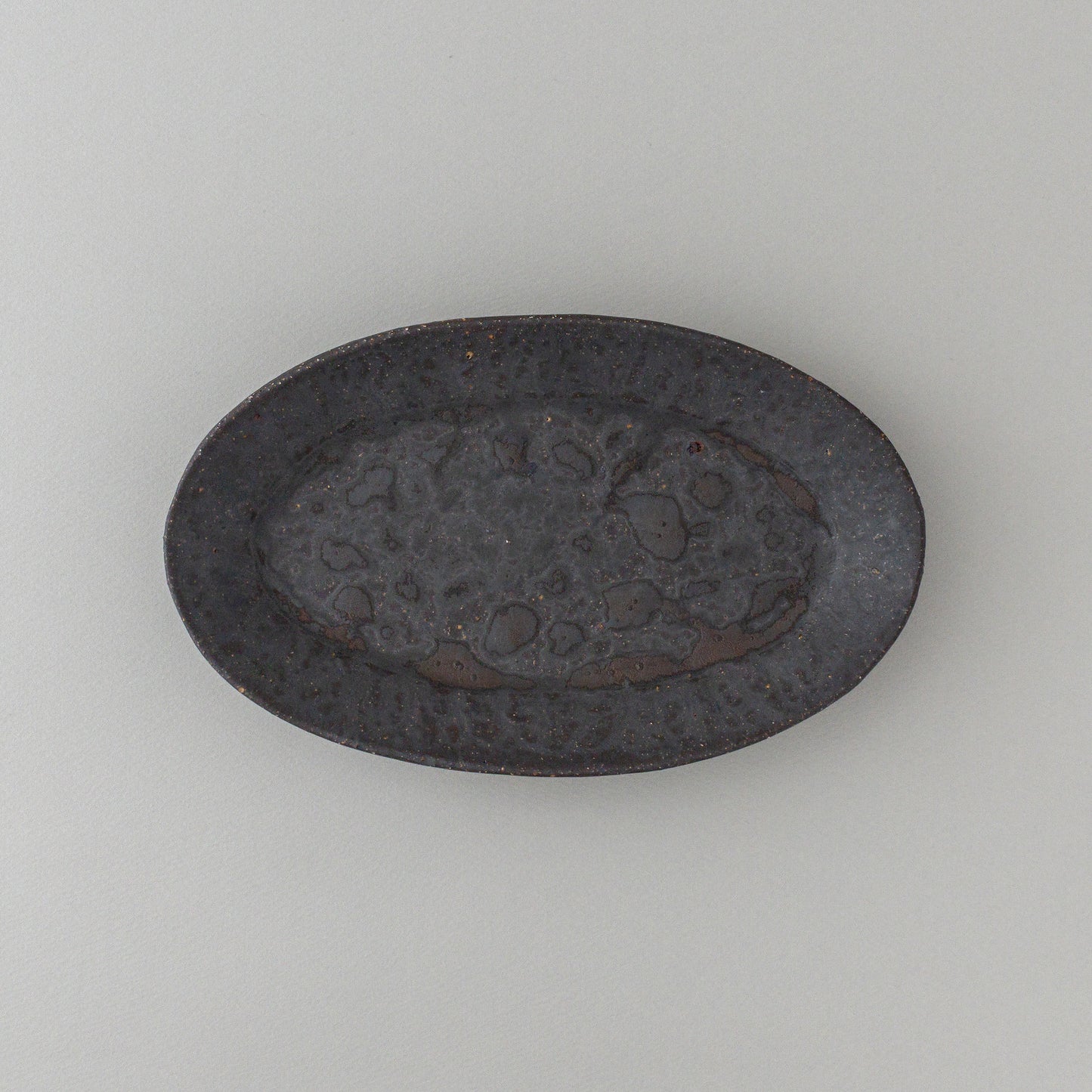 オーバル皿 中 黒釉 #8