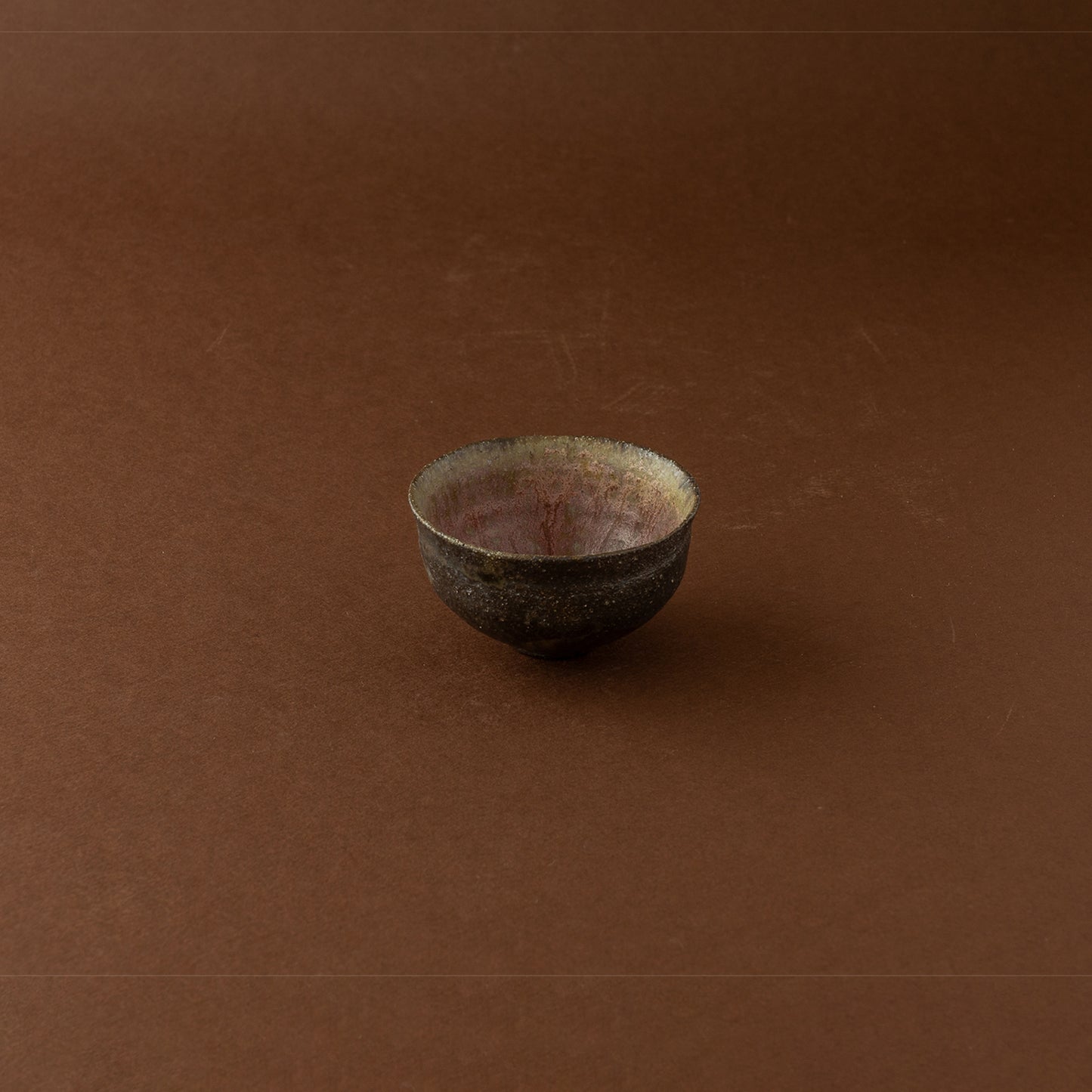 杯 ゆがみ 黒灰薄紅 #1